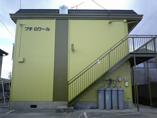 鈴鹿市　Ｐアパート