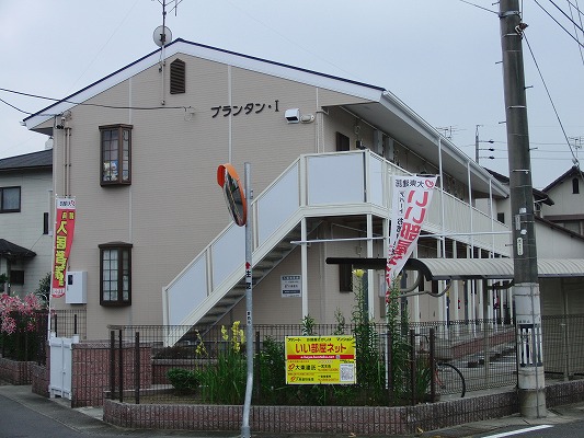 愛西市　Ｐアパート