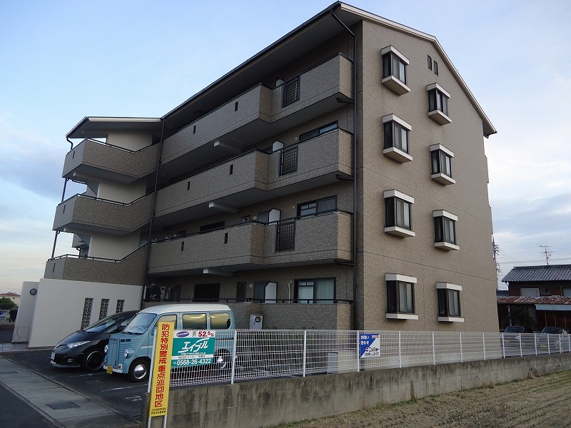 北名古屋市　Ｈマンション