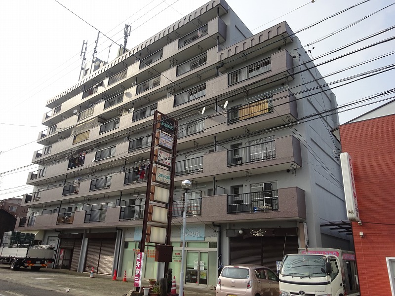 清須市　Ａ第二マンション