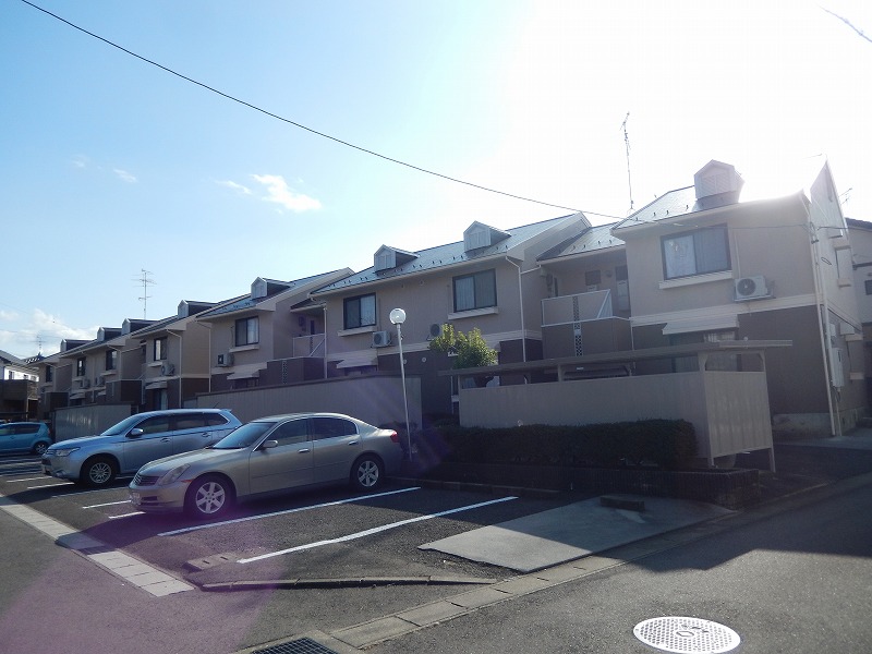岐阜県各務ヶ原市　ＳアパートＡＢ