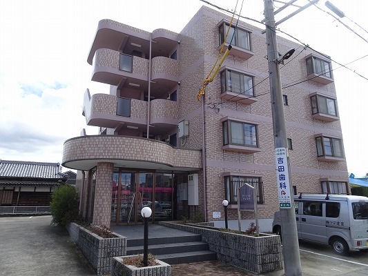 海部郡大治町　Ｆマンション