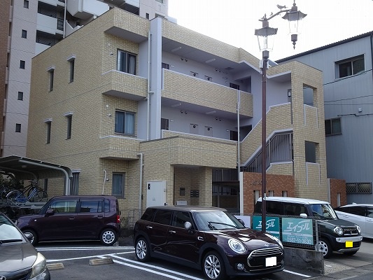 岩倉市　Mマンション