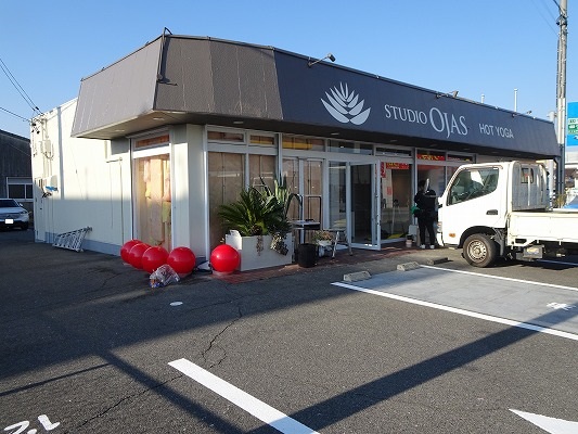 三重県三重郡　S店舗