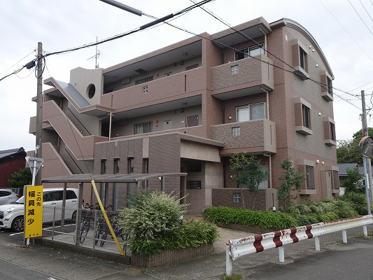 稲沢市　Eマンション